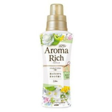  LION Кондиционер-ополаскиватель для белья Aroma Rich Ellie 520мл, фото 1 