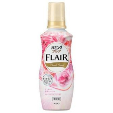  KAO Flair Floral Sweet Кондиционер-смягчитель для белья со сладким цветочным ароматом и нотками персика и ванили, бутылка с колпачком-дозатором 520мл., фото 1 