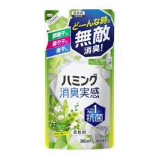  KAO Humming Feeling Refresh Green Кондиционер-ополаскиватель для белья, с антибактериальным эффектом, с ароматом ромашки и свежей зелени, сменная упаковка 380мл., фото 1 