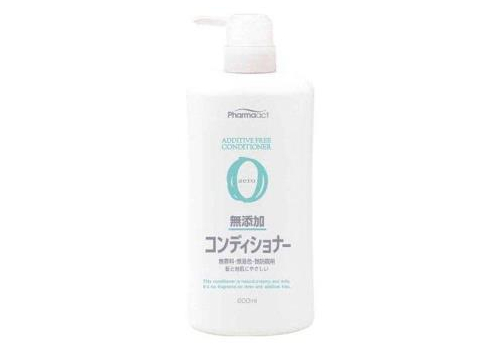  KUMANO YUSHI Pharmaact Additive-free Мягкий кондиционер без добавок, для чувствительной кожи головы, 600мл, фото 1 
