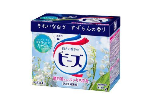  KAO Cтиральный порошок New Beads с освежающим ароматом ландыша ароматизированный с отбеливающим эффектом 800 г, фото 1 