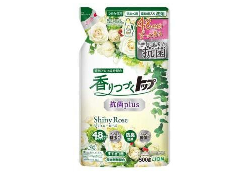  LION Top Antibacterial Plus Shiny Rose Жидкое средство для стирки белья, с антибактериальным эффектом и маслом чайного дерева, перечной мяты и герани, с ароматом розы и цветов, мягкая упаковка 500г., фото 1 