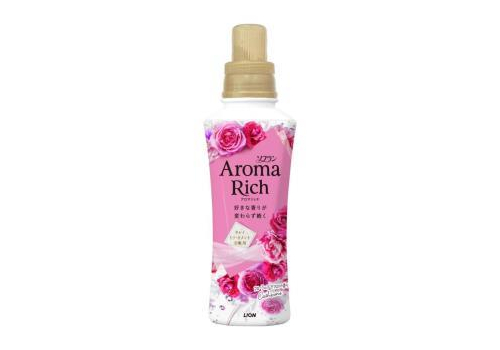  LION Кондиционер-ополаскиватель Aroma Rich Catherine для белья 480мл, фото 1 